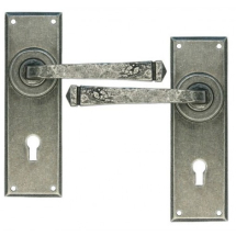 From The Anvil 33700 Pewter Avon Lever Lock Set